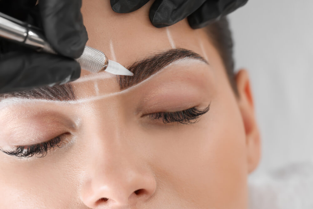 microblading tratamiento de cejas